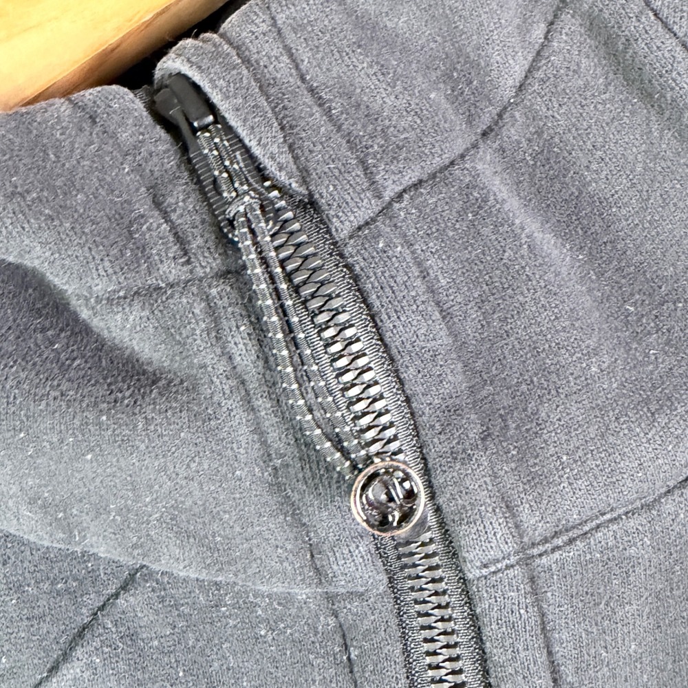 Lululemon Scuba Hoodie Full Zip Charcoal Grey Washed Black 8 Athletic Jacket - Picture 3 of 6